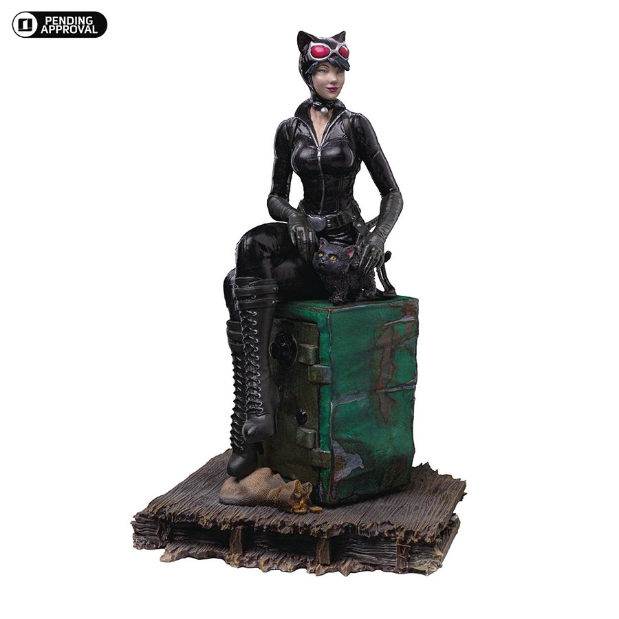 DC Catwoman 1/10 Scale Statue
