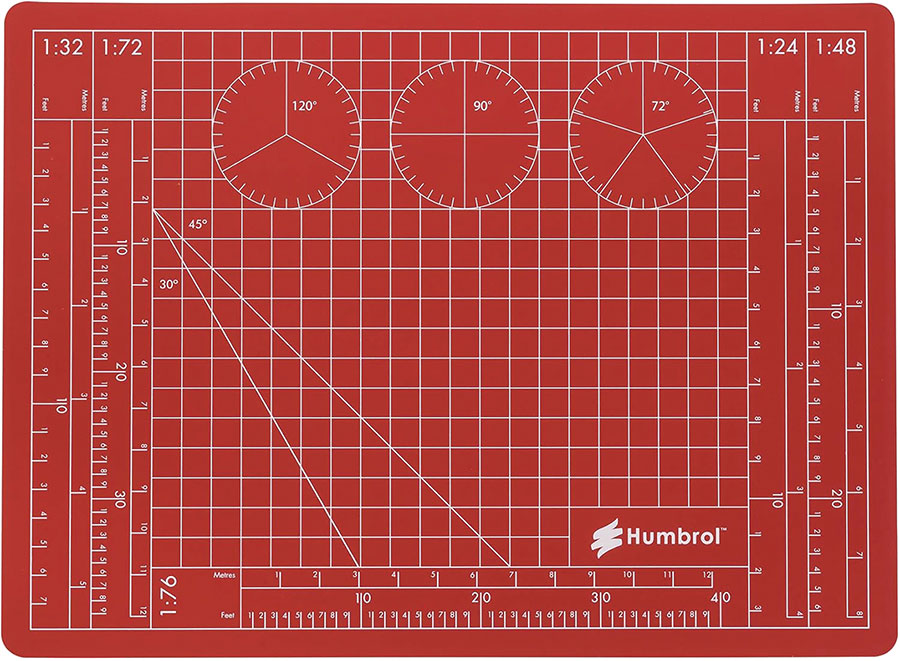 HUMBROL A4 CUTTING MAT (C: 1-1-2)