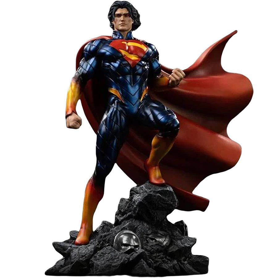 DC Absolute Superman 1/10 Scale Statue