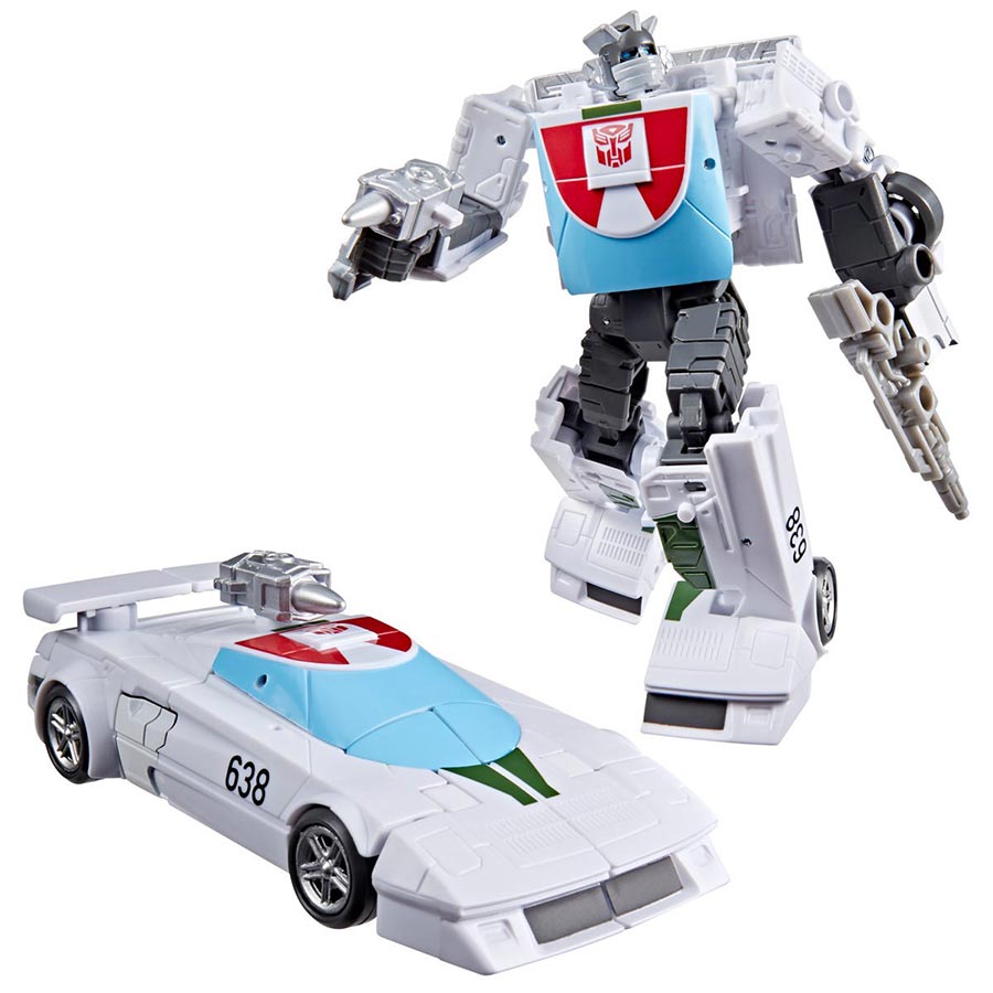 Transformers Studio Series Deluxe Class Transformers The Movie 86 Wheeljack Action Figure